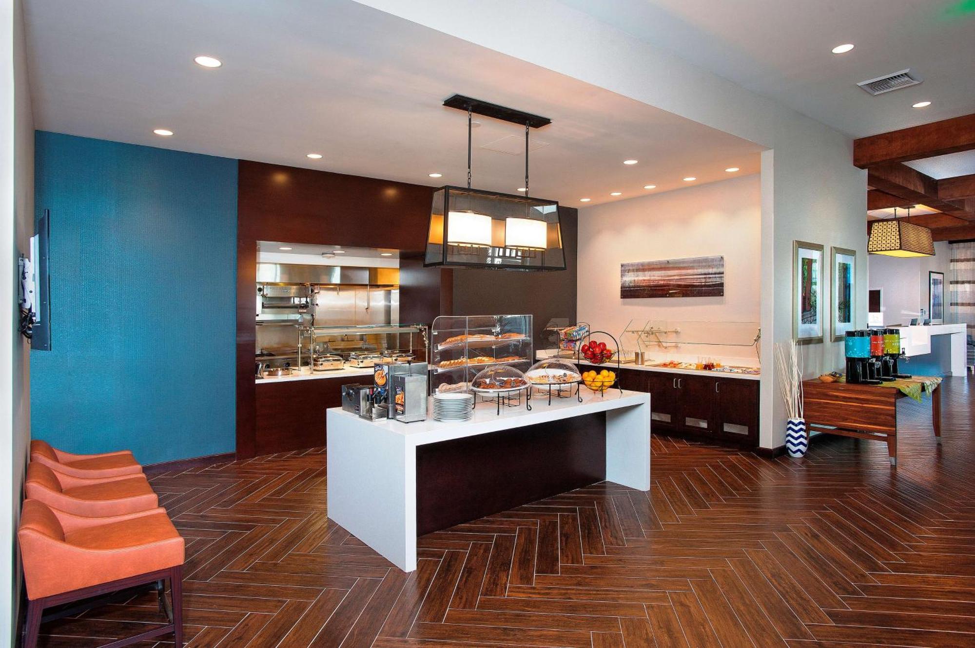 Hilton Garden Inn Burbank Los Angeles Kültér fotó
